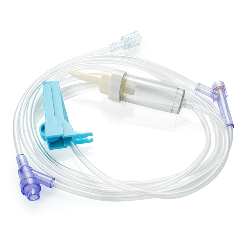 La gravedad expresó la tubería de la extensión del intravenoso para la inyección médica proveedor
